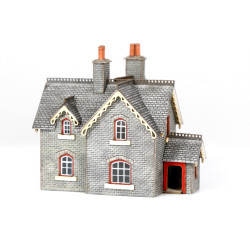Metcalfe PN935 - Une maison de chemin de fer d'époque classique.