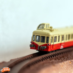 TRAINS160 16063 - Autorail X BD 3846 GRG 2ème classe SNCF époque IVb
