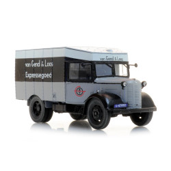 Artitec 387.577 - Austin K2 Van Gend & Loos