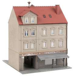 Faller 191786 - Stadthaus mit Sattlerei