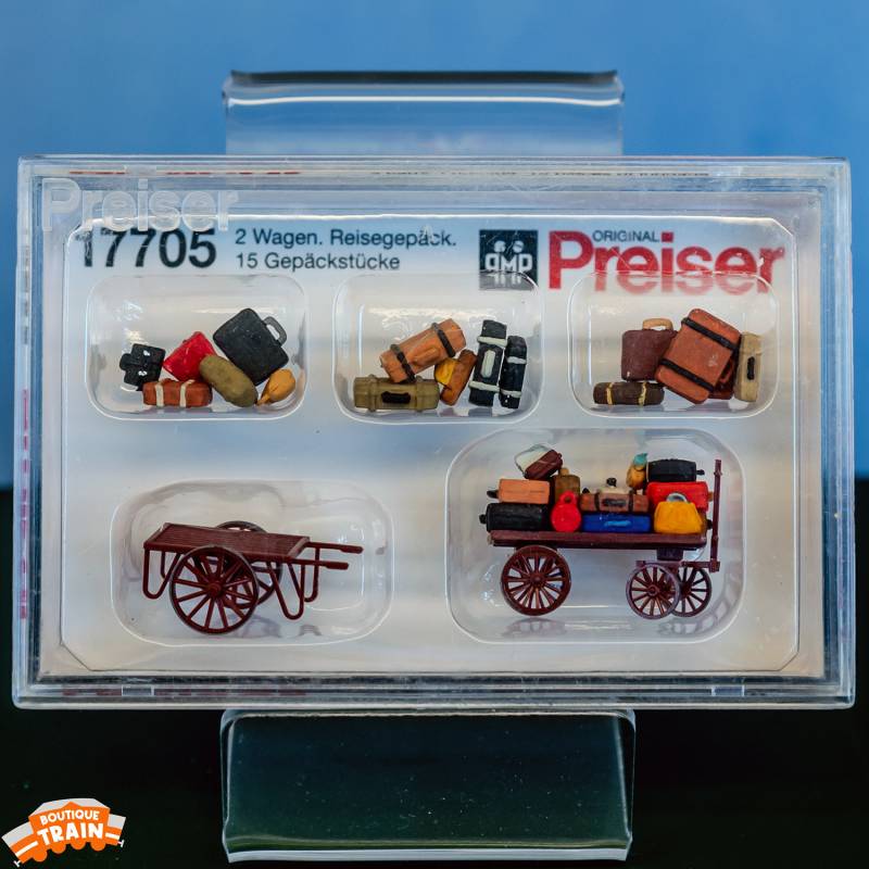 Preiser 17705 - 2 carts. Luggage. 15 loose pieces of luggage.