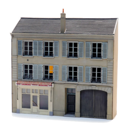 Artitec 10.431 - Façade du magasin de la famille Moreau
