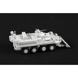 Trumpeter 07456 - M1132 Stryker Engineer Squad Vehicle w/SOB 07456