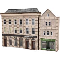 Metcalfe PN901 - Scale Low Relief Bank & Shop