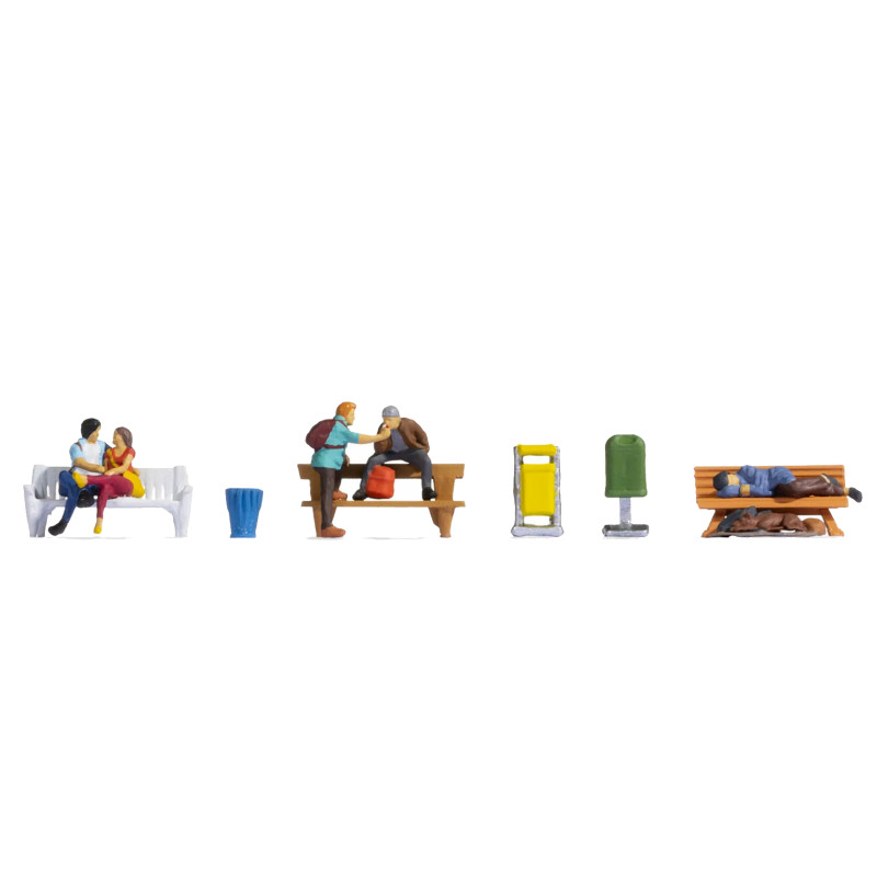 Noch 15238 - Des gens sur des bancs