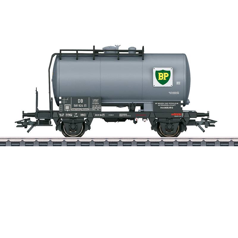 Markin 48174 -  2-axle tank car.