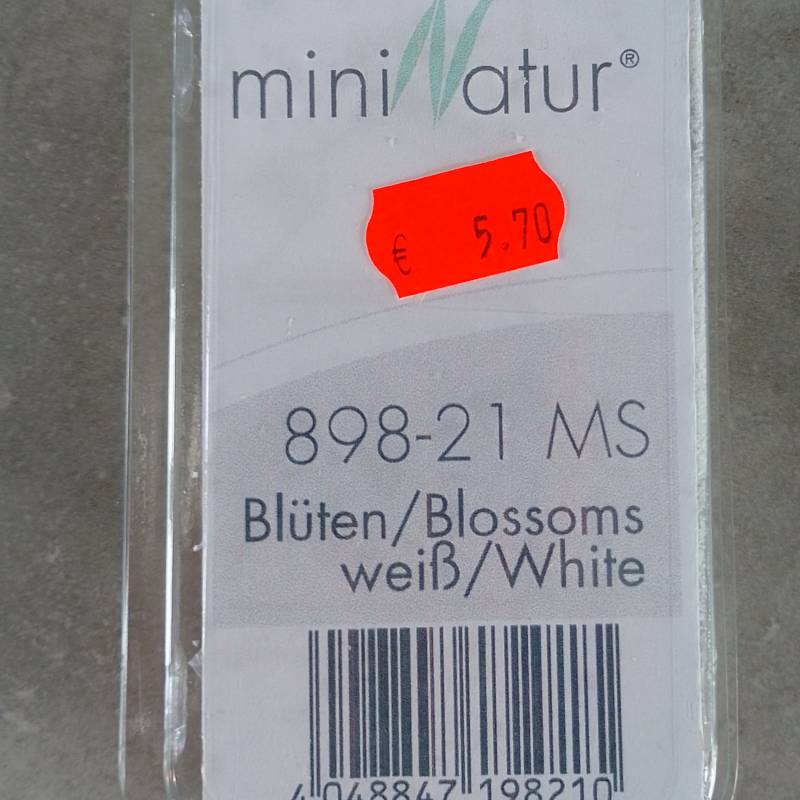 MiniNature 898-27 MS - White Flowers