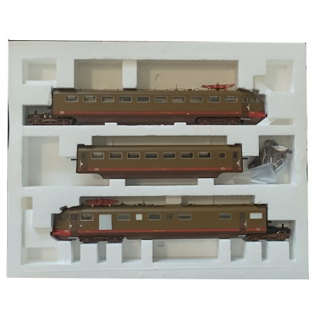 Rivarossi 5304 - ETR 210 3-car Castano Isabella