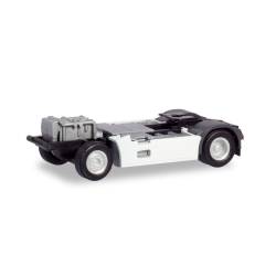 HERPA 085083 - Renault T chassis with trim. Contents: 2 pieces