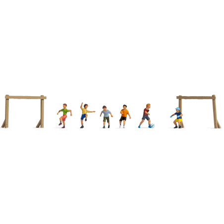 Noch 15817 - Kinder auf dem Bolzplatz