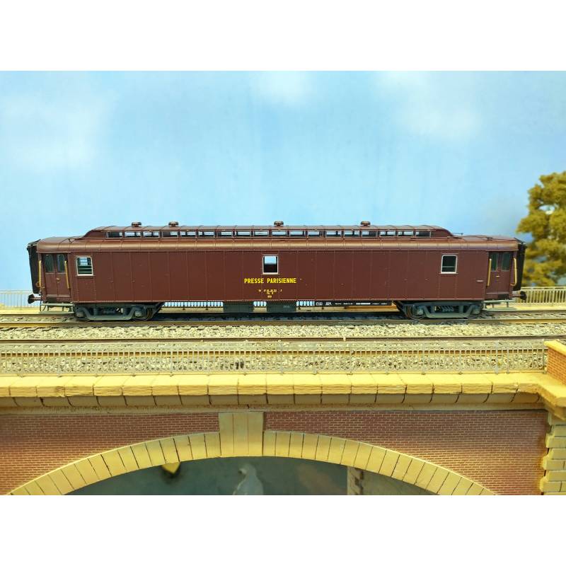 LS MODELS 40415 - Voiture Ocem Postale PAz - Occasion