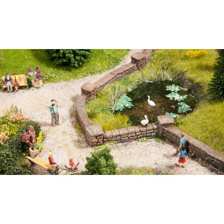 Noch 58282 - Mauern aus Sandstein