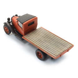 Artitec 387.711 - Ford Model AA plateau rouge