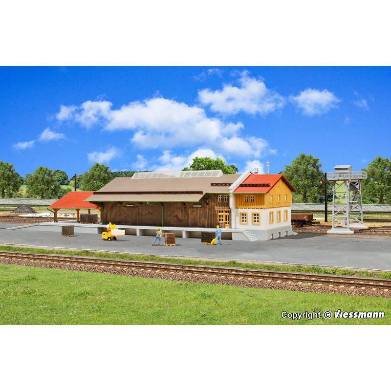 Kibri 36606 -  Halle à marchandises avec pont roulant et rampe - Z