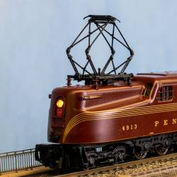 Broadway limited import 625 - LOCOMOTIVE PENNSY GG1 ELECTRIC  4913 W/Sound - USED ​​/ NEW
