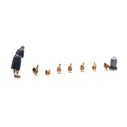 Artitec 387.514 - Farmer with chicken H0  1/87
