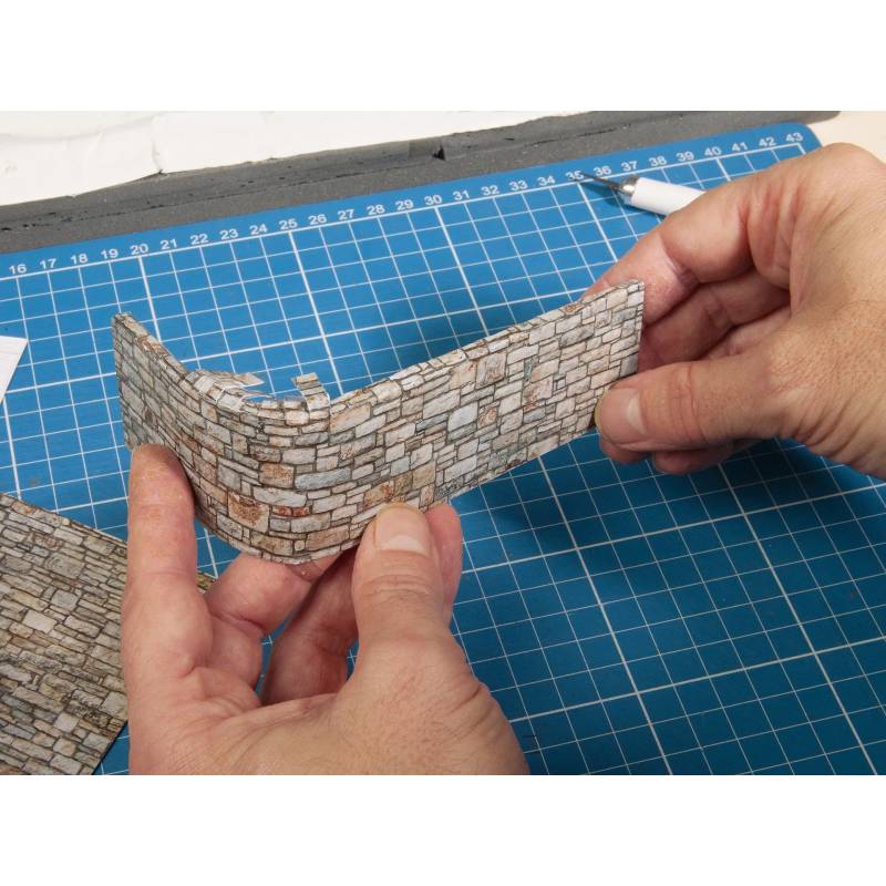 Noch 56665 - 3D Cardboard Sheet “Timber Wall” - H0