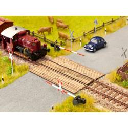 Noch 14304 - Level crossing