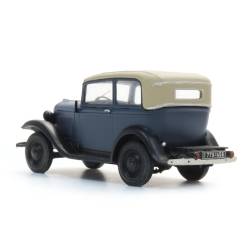 Artitec 387.646 - Opel P4 capot relevé, bleu