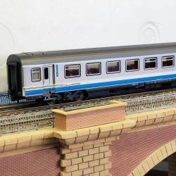 LIMA 309135 - Voiture corail plus 2ècl TER Rhône-Alpes  SNCF - Occasion - neuve