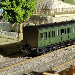 PIKO 95309 - Voiture à portières latérales 3èm ép III SNCF - Occasion - neuve