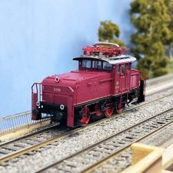 PIKO 51080 - locomotive électrique BR E63 05 de la DB, rouge, échelle H0 - Occasion - neuve