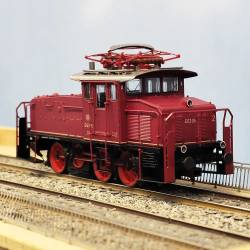 PIKO 51080 - locomotive électrique BR E63 05 de la DB, rouge, échelle H0 - Occasion - neuve