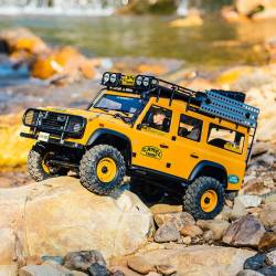 FMS11045RS-YL-SP - 1/10 Land Rover Defender 110 FCX10 Scaler ARTR kit (RS) - Yellow