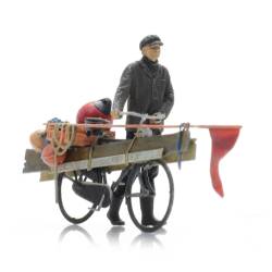 Artitec 5870080 - Pecheur à velo ( Glaneurs de plage )