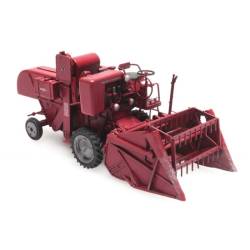 ARTITEC 387.337 - Moissonneuse Batteuse MF 830
